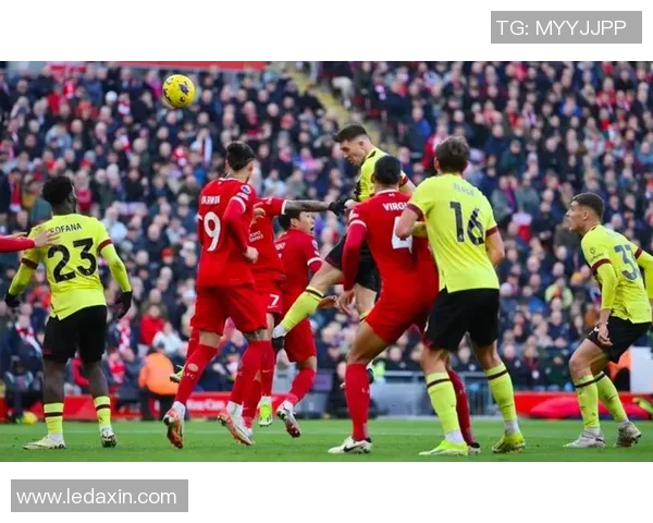 世界杯精彩对决利物浦大胜马竞红牌争议引发全场热议与十大进球回顾