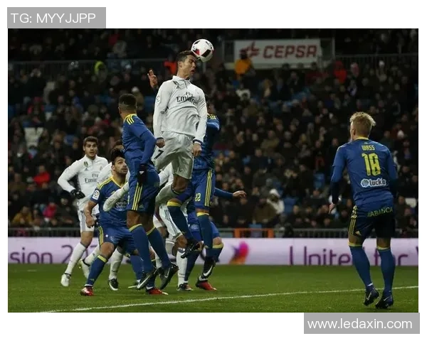 国王杯激战:拜仁与皇马1比1平局数据分析引发全场热议